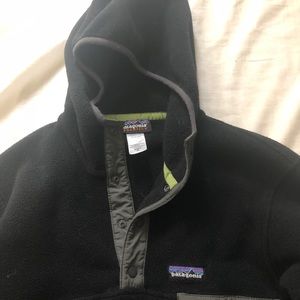 Patagonia fleece pullover